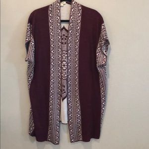 One world appliquéd burgundy cardigan size lg